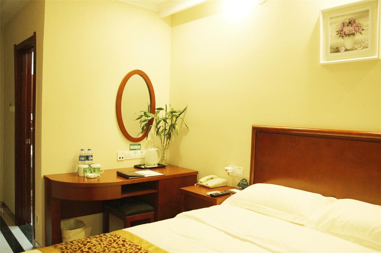 Greentree Inn Guangdong Shantou Changping Road Express Hotel Exterior foto